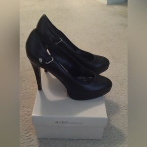 BCBGeneration Black pumps Size 8.5